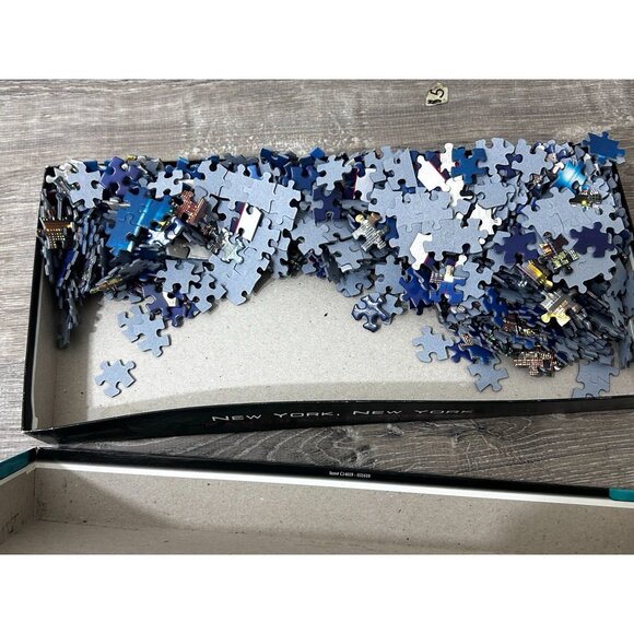 Buffalo Games New York, New York 3ft Panoramic Puzzle Glow In The Dark 750 Piece - Picture 5 of 5